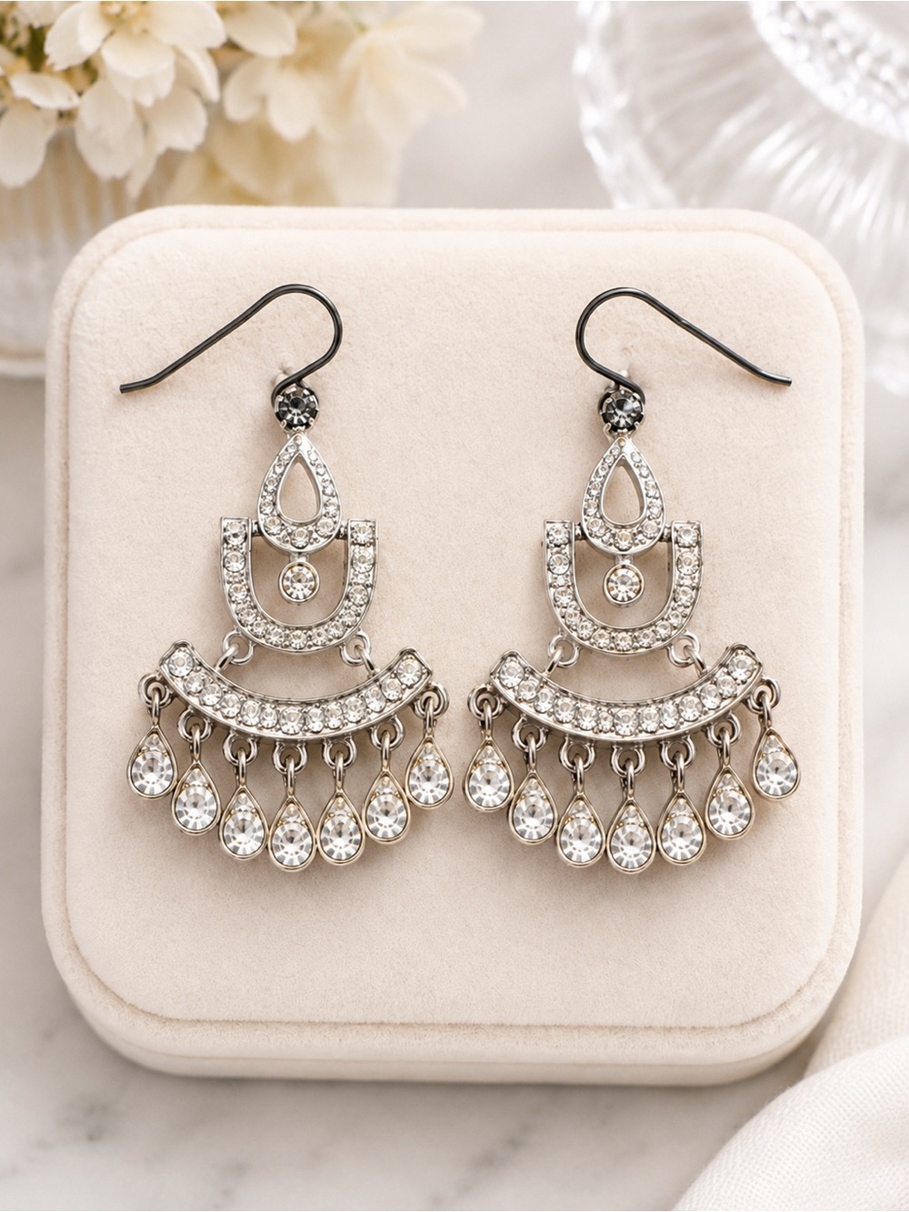 Boutique Silver Crystal Chandelier Earrings Rhinestone Teardrop Wedding Glam NWT